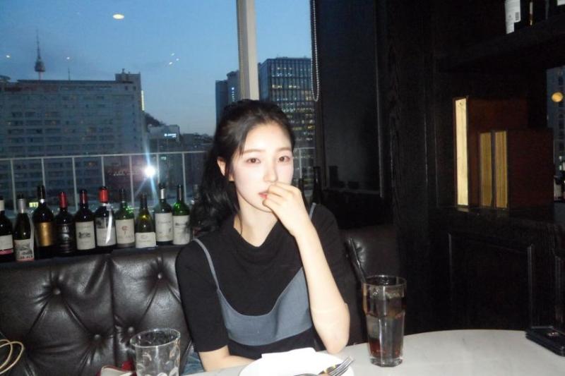 프로미스나인 백지헌