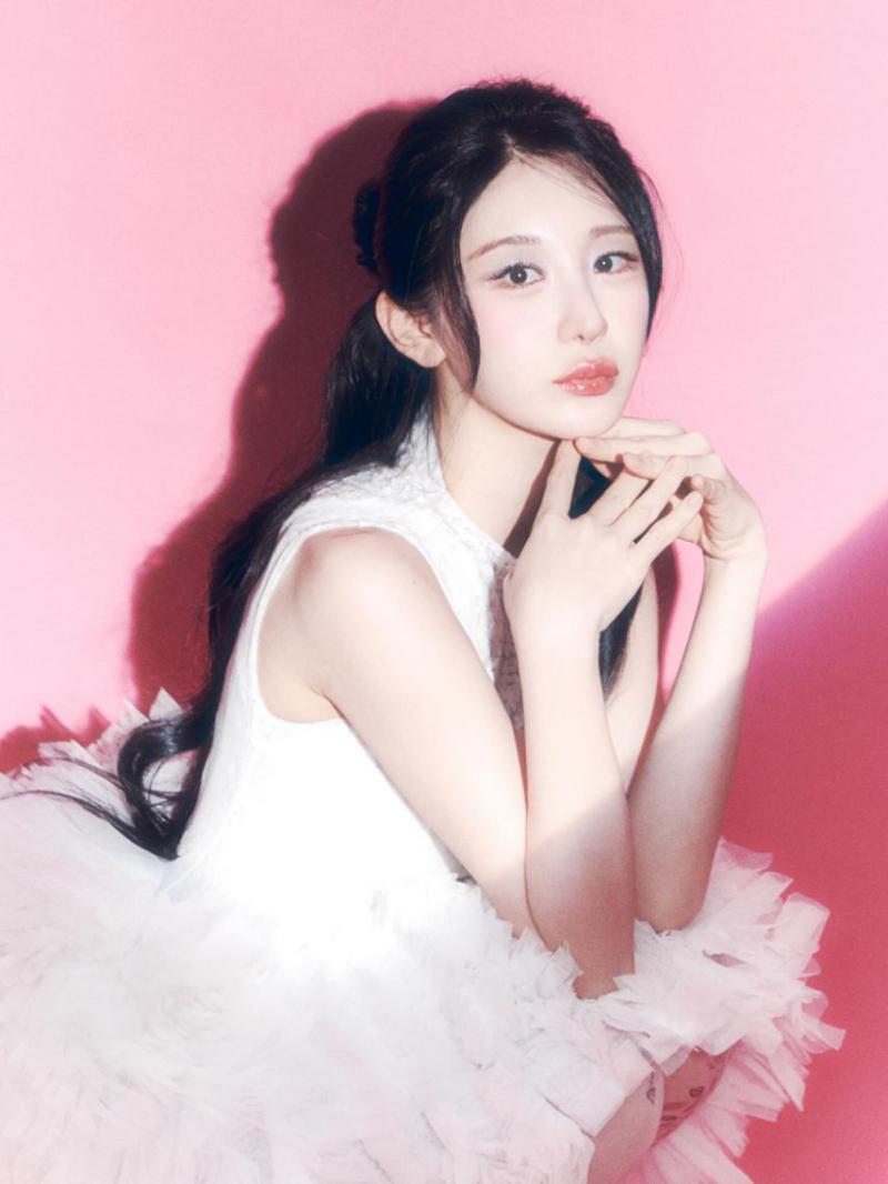 이채연