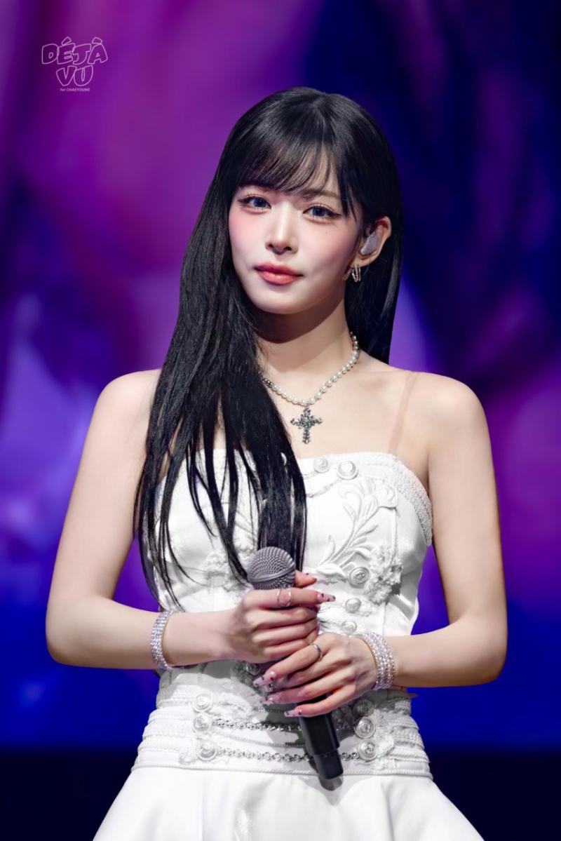프로미스나인 이채영