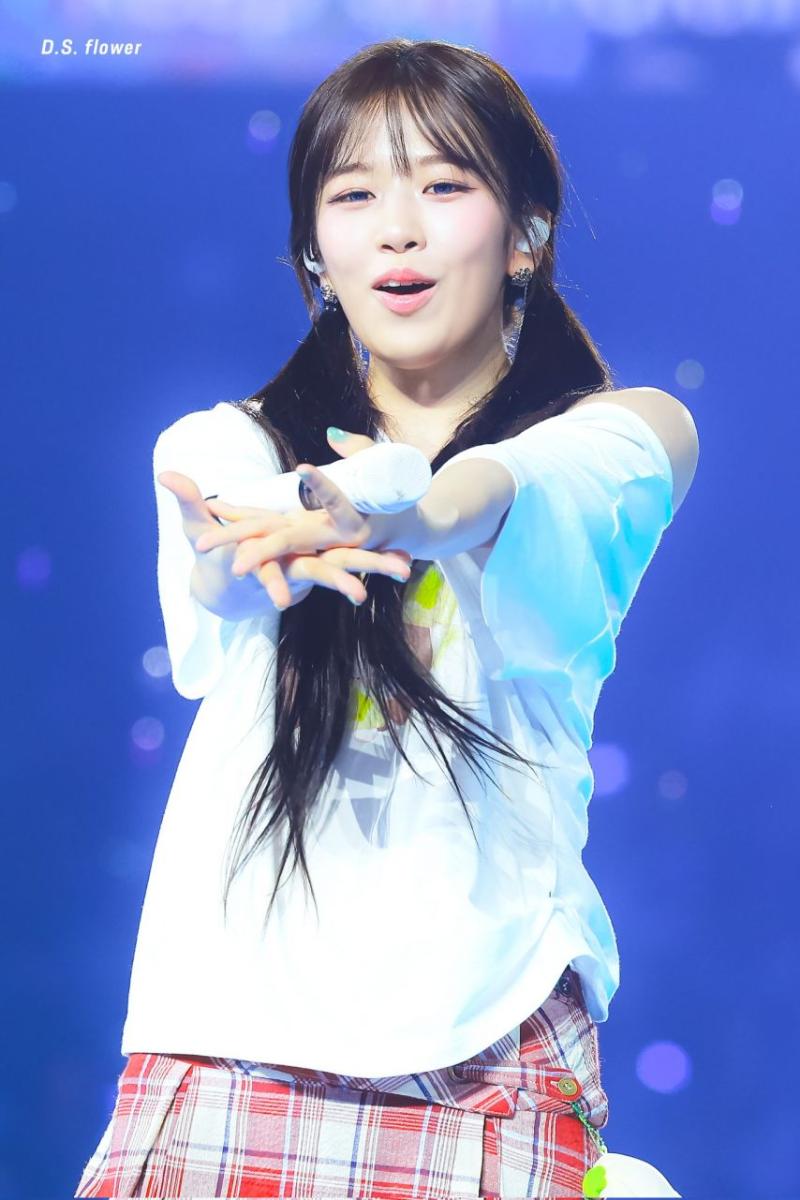 아이브 안유진