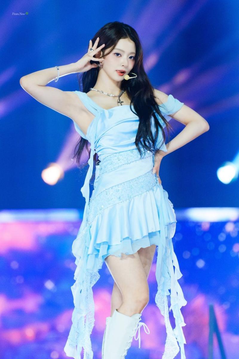 프로미스나인 이나경