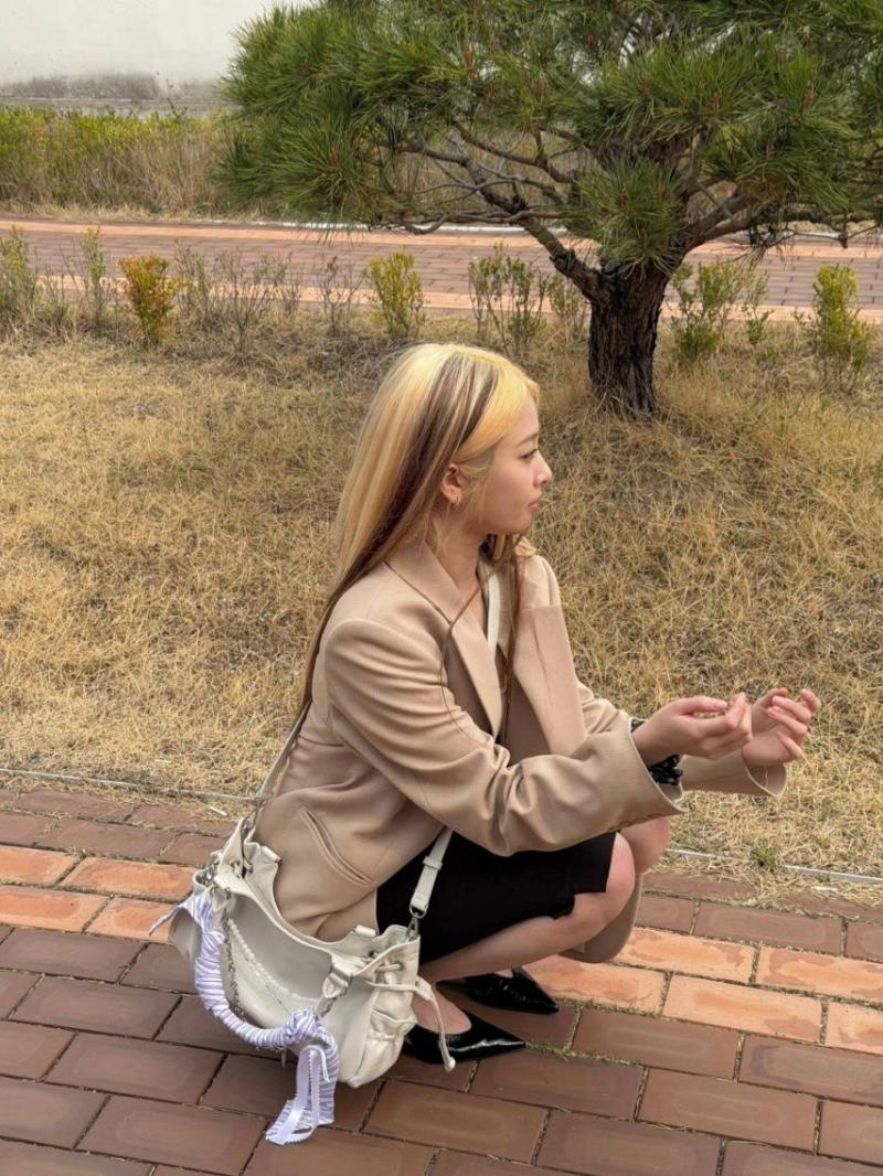 르세라핌 사쿠라,허윤진