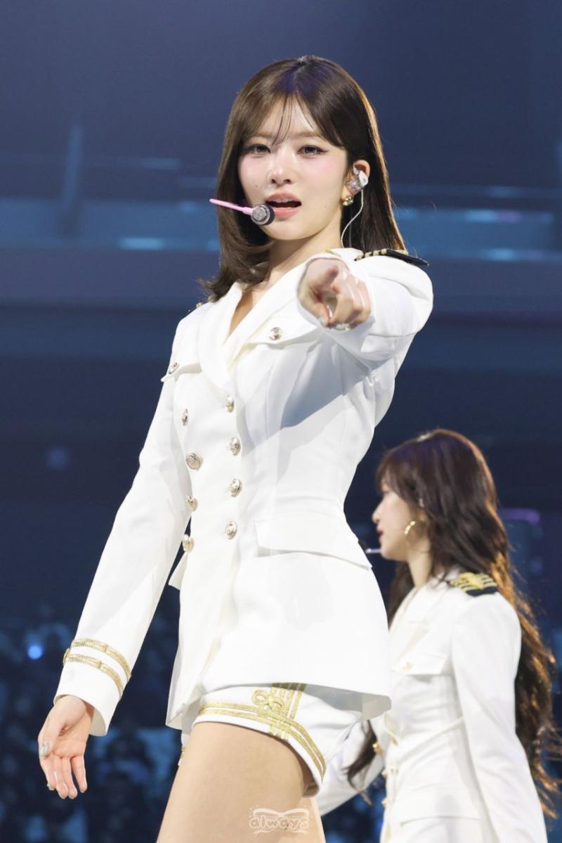 [아이브] 레이