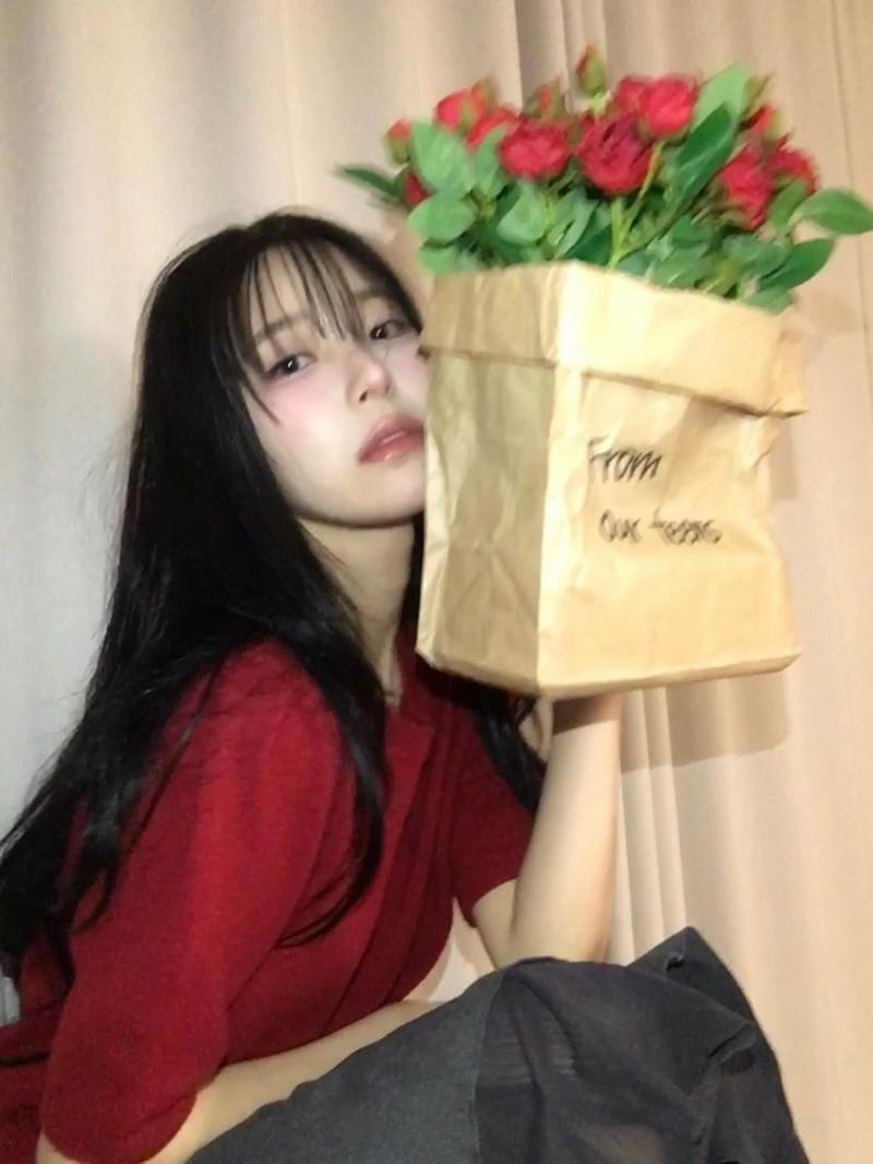 프로미스나인 백지헌 근황