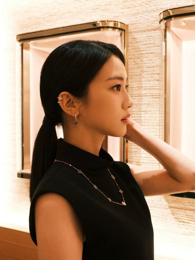 홍화연