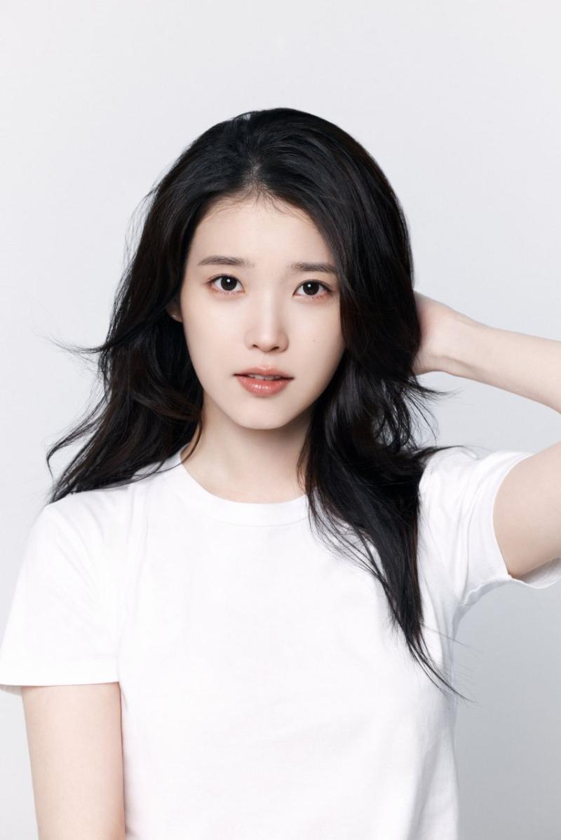 아이유 프로필 사진