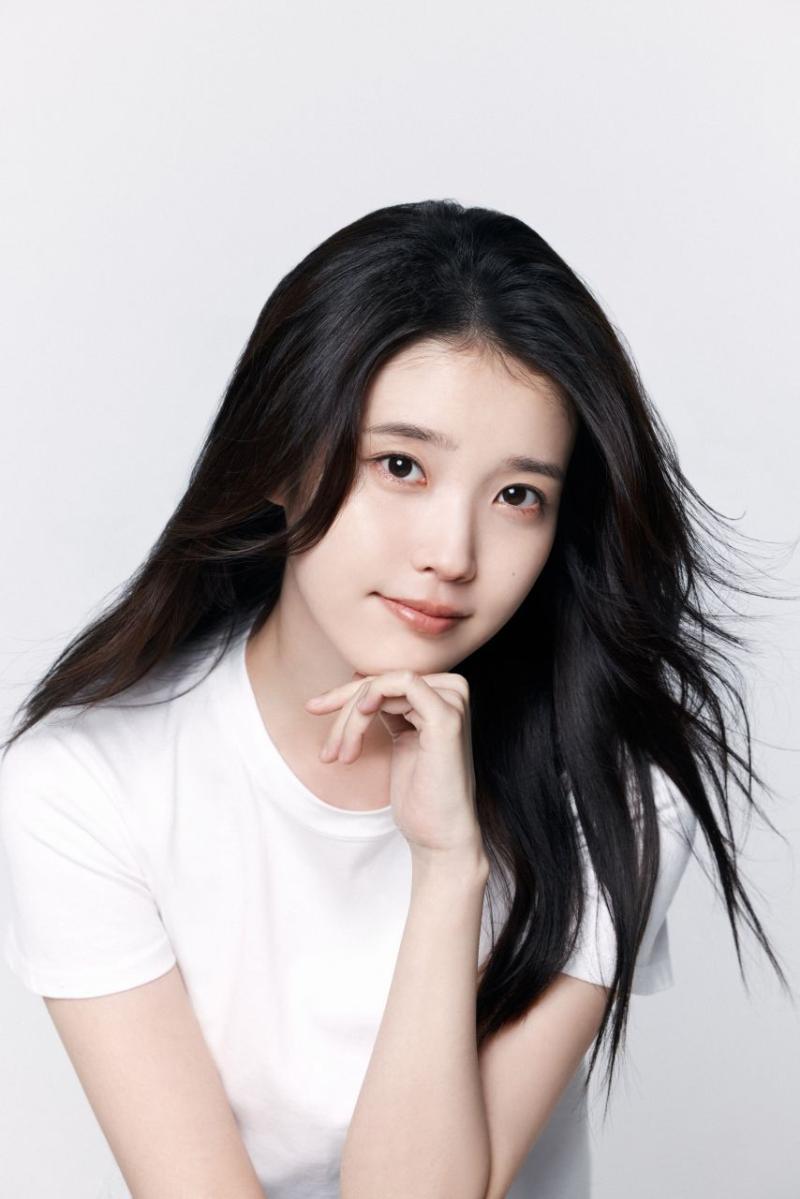 아이유 프로필 사진
