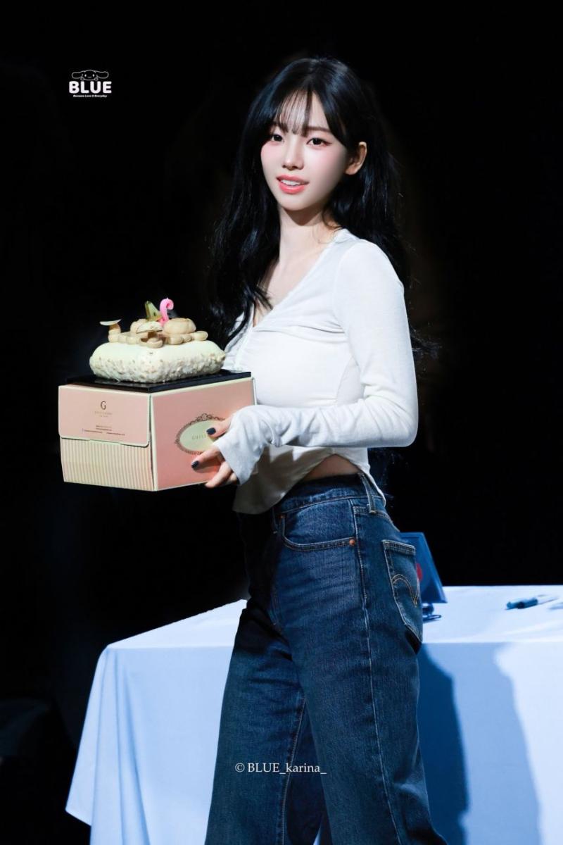 에스파 카리나