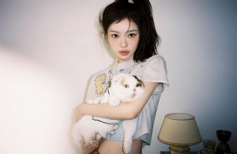 아일릿 ‘MAMIHLAPINATAPAI’ Concept Photo PAW PAW