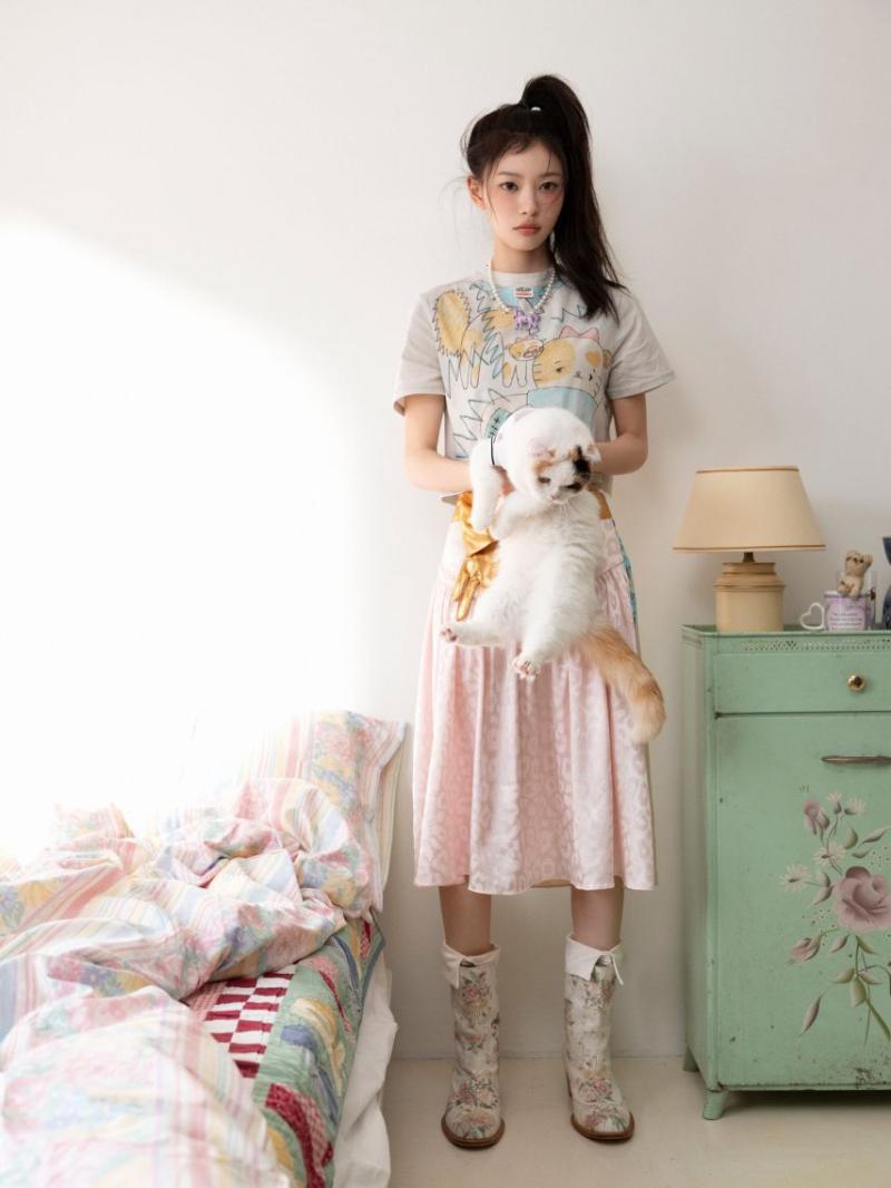 아일릿 ‘MAMIHLAPINATAPAI’ Concept Photo PAW PAW