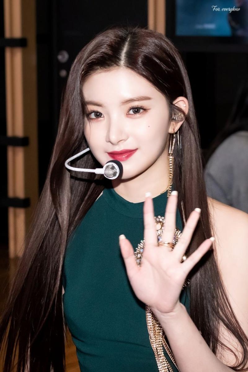 에버글로우 이런