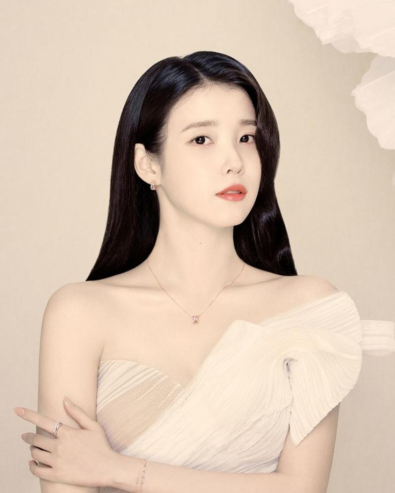 아이유 제이에스티나/ 21세기대군부인 스틸 & D-7/ 우리은행본점방문
