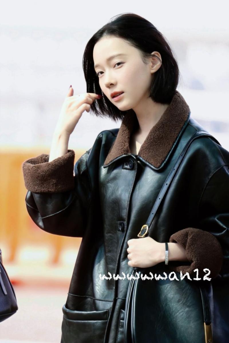 260403 인도네시아로 출국하는 에스파 윈터