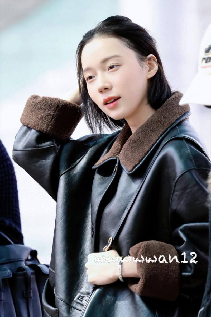 260403 인도네시아로 출국하는 에스파 윈터