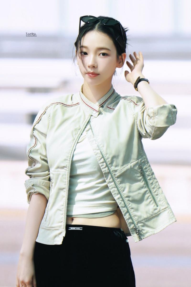 260403 인도네시아로 출국하는 에스파 카리나