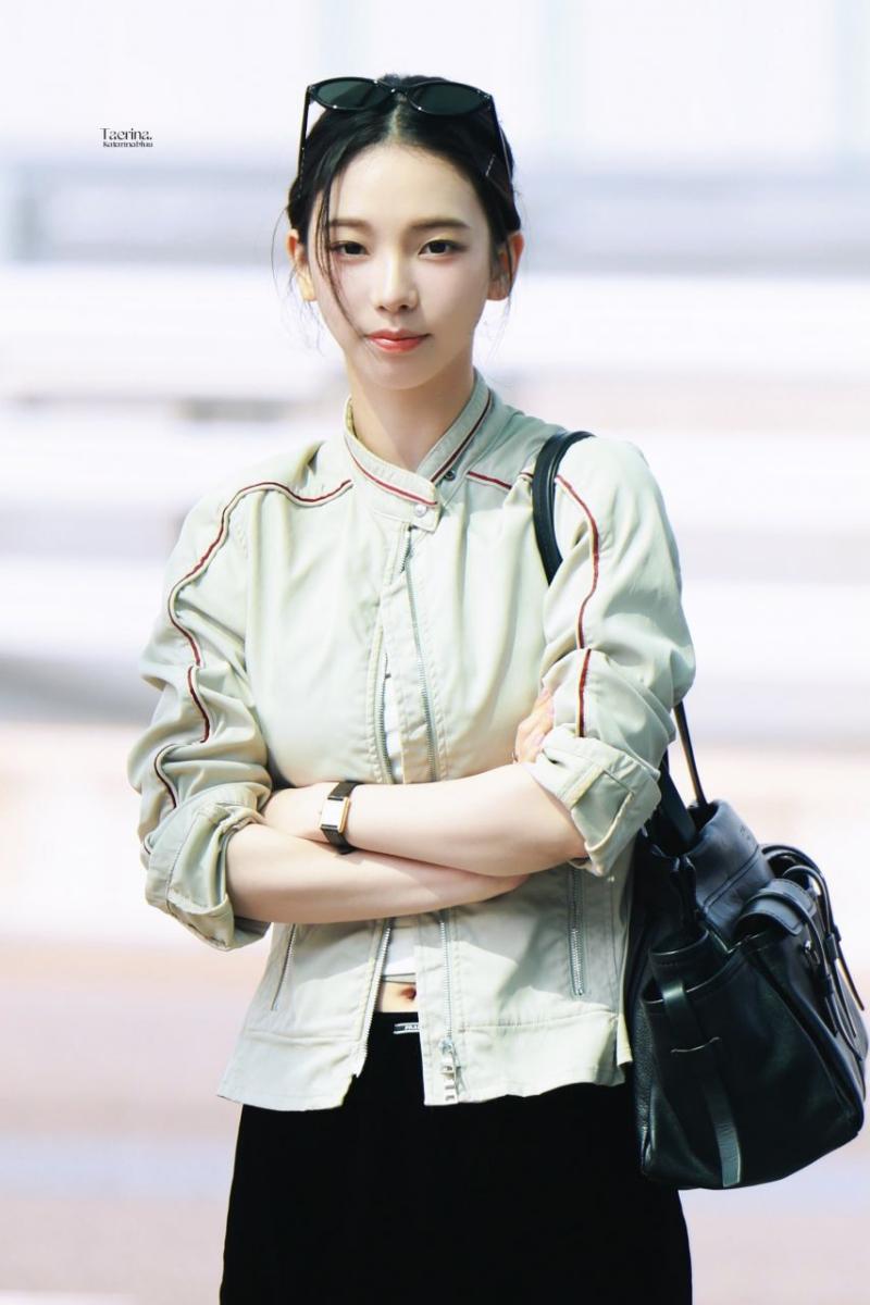 260403 인도네시아로 출국하는 에스파 카리나