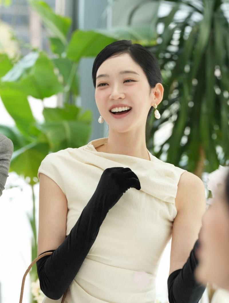 한지현
