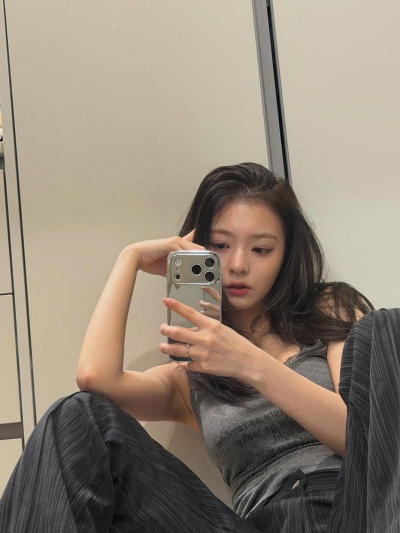 프로미스나인 이나경