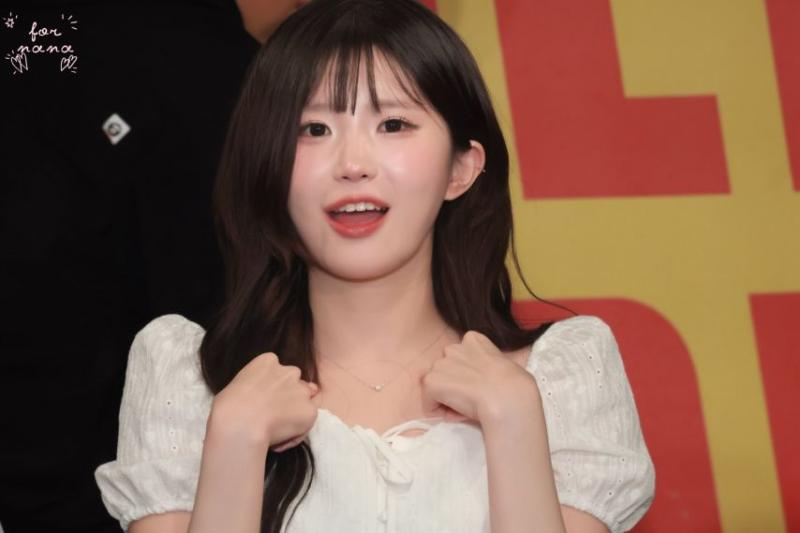 프로미스나인 송하영