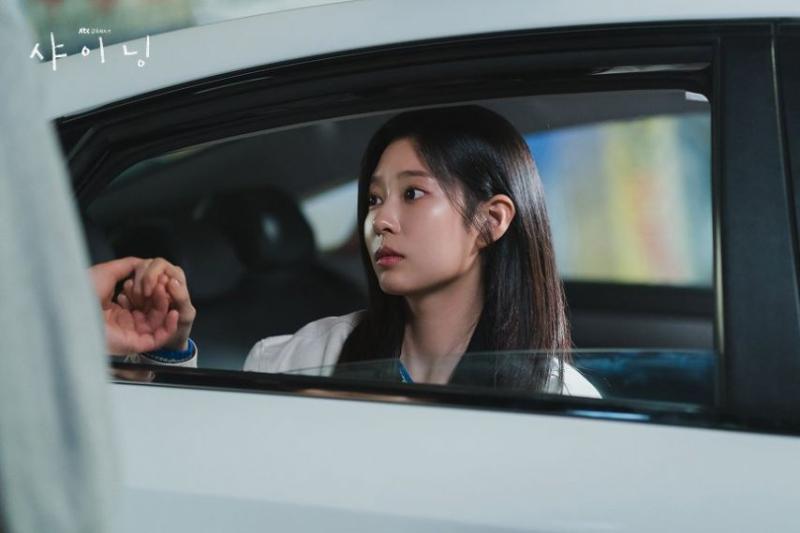 김민주