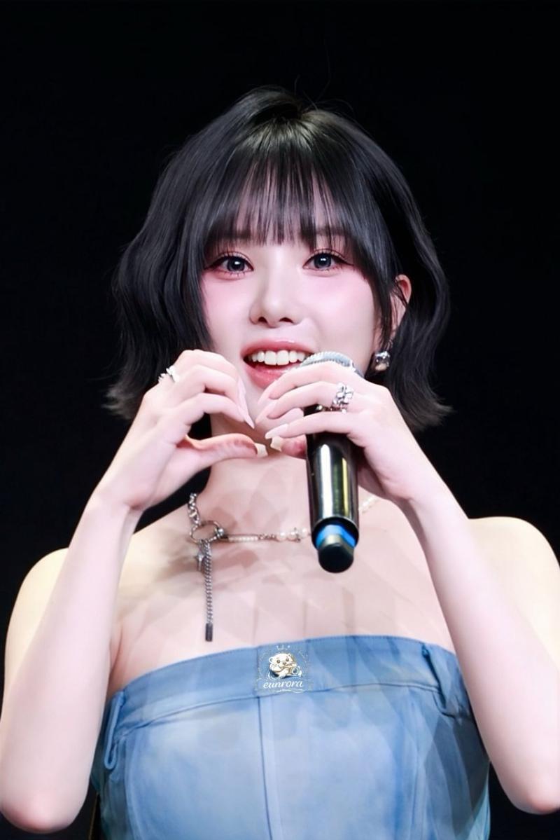 VIVIZ 은하