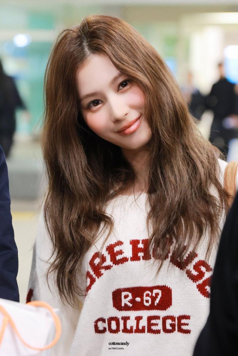 트와이스 사나