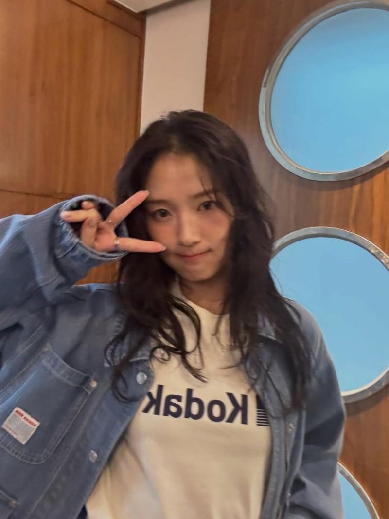 김혜윤 SNS