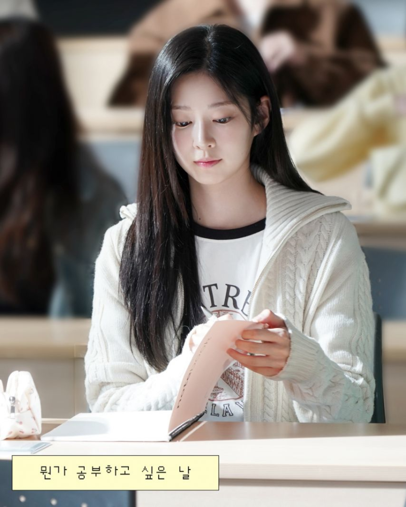 김민주