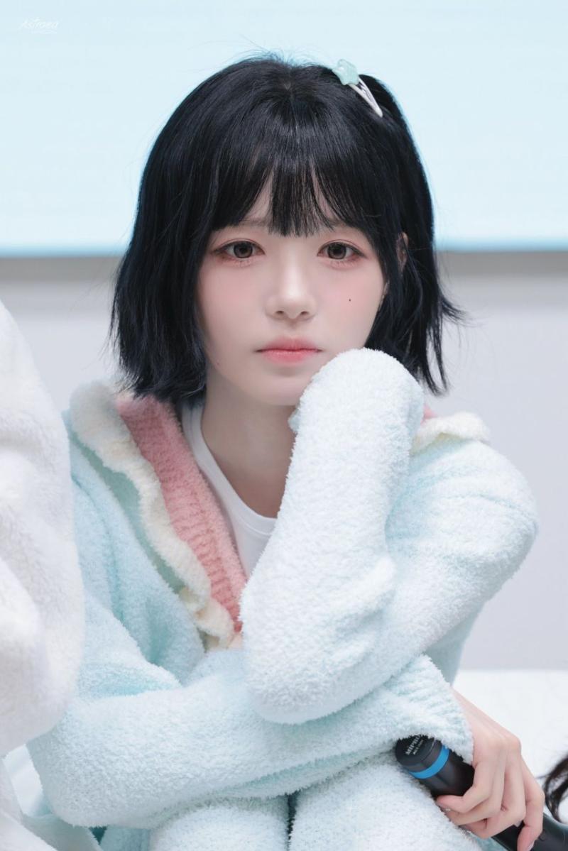 트리플에스 김채원