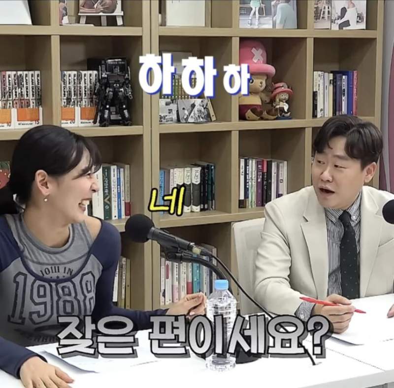방구 냄새 안나서 자주 뀐다는 치어리더.jpg