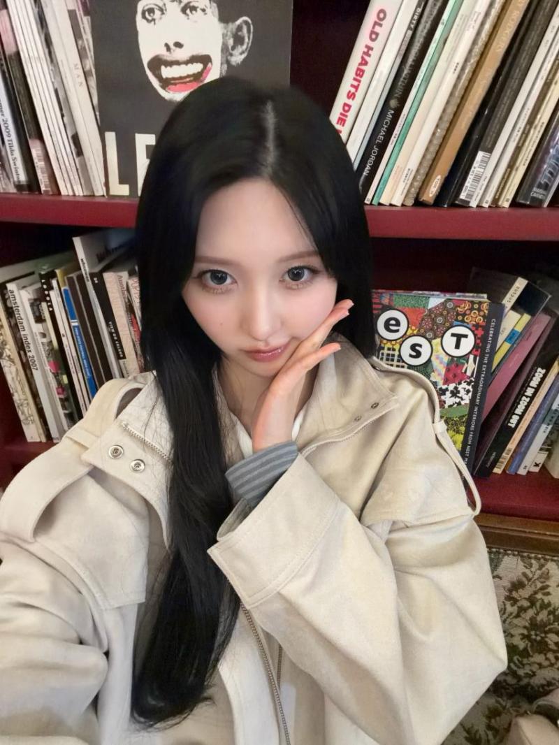 아이브 가을,레이