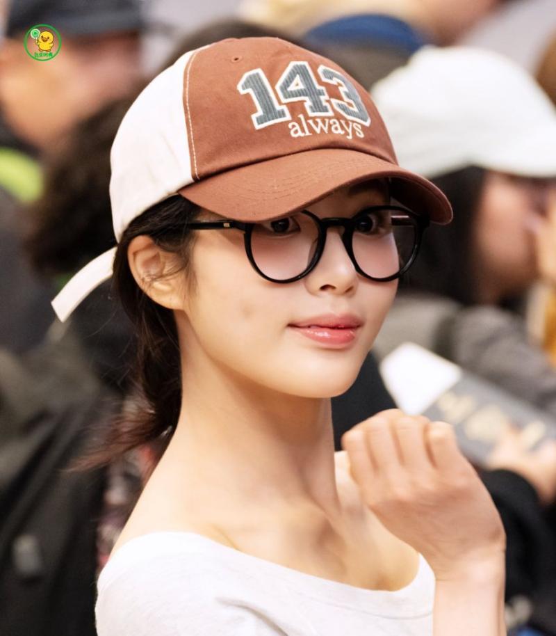 프로미스나인 박지원
