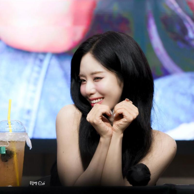 프로미스나인 박지원