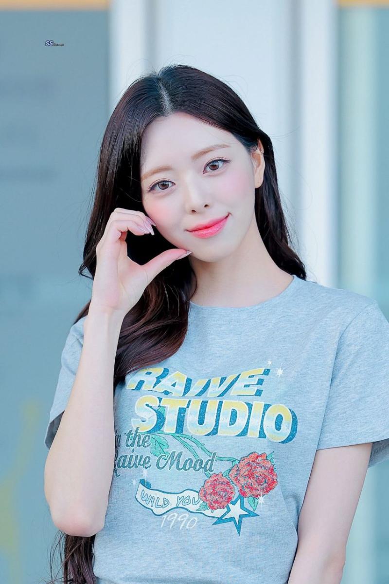 오늘자 광저우로 출국하는 ITZY 유나