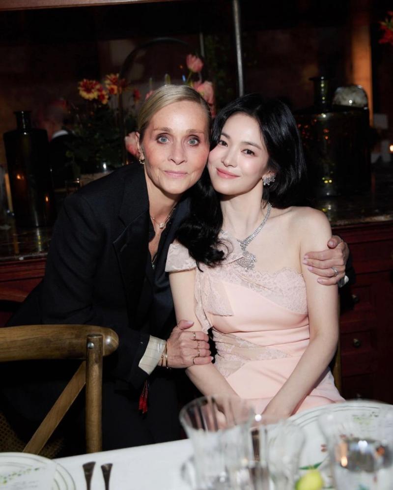송혜교 인별 Chaumet with 소피마르소 등