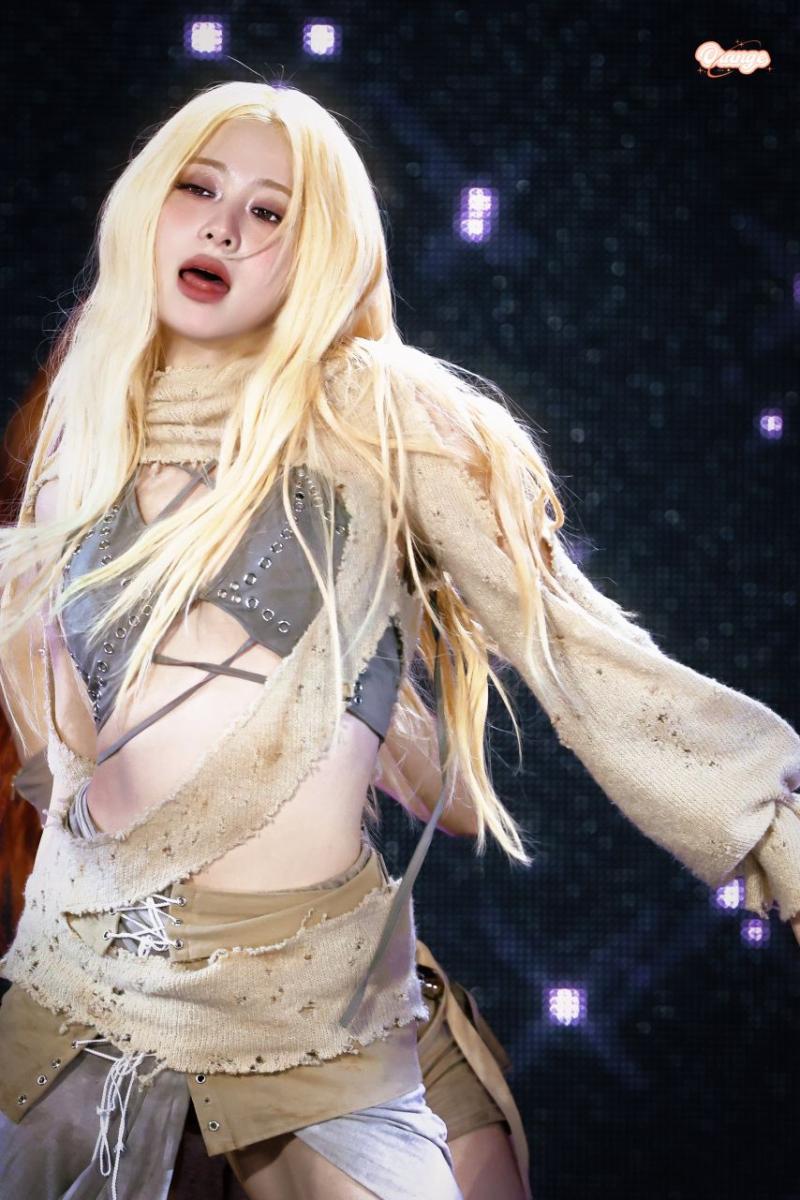 르세라핌 허윤진