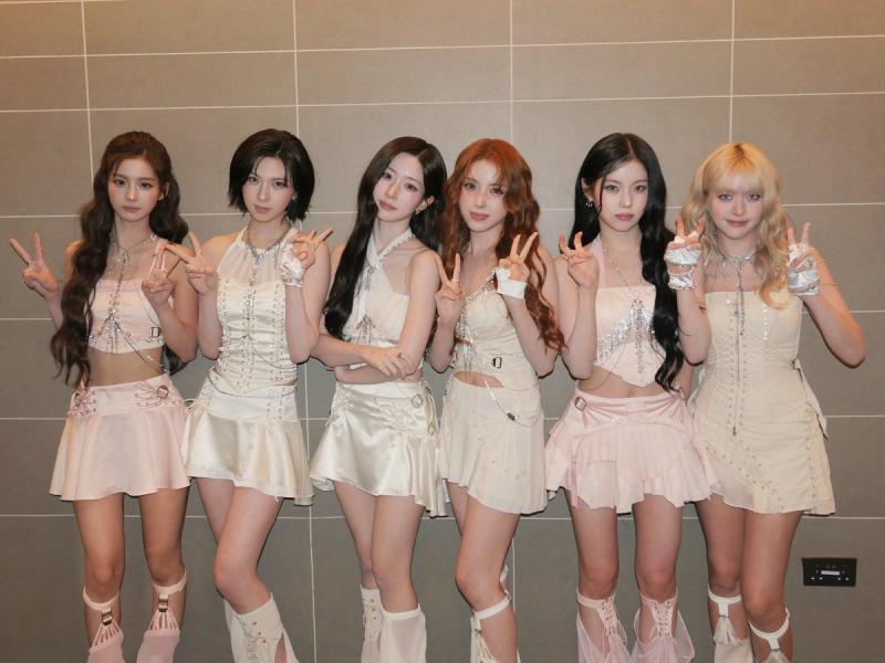 [여자아이들/(G)I-DLE] 무대위 아찔한 미연 지리는 내전근