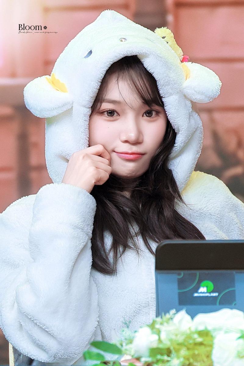 르세라핌 김채원