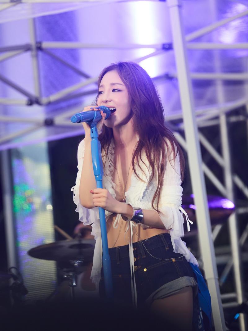산다라 박 SNS