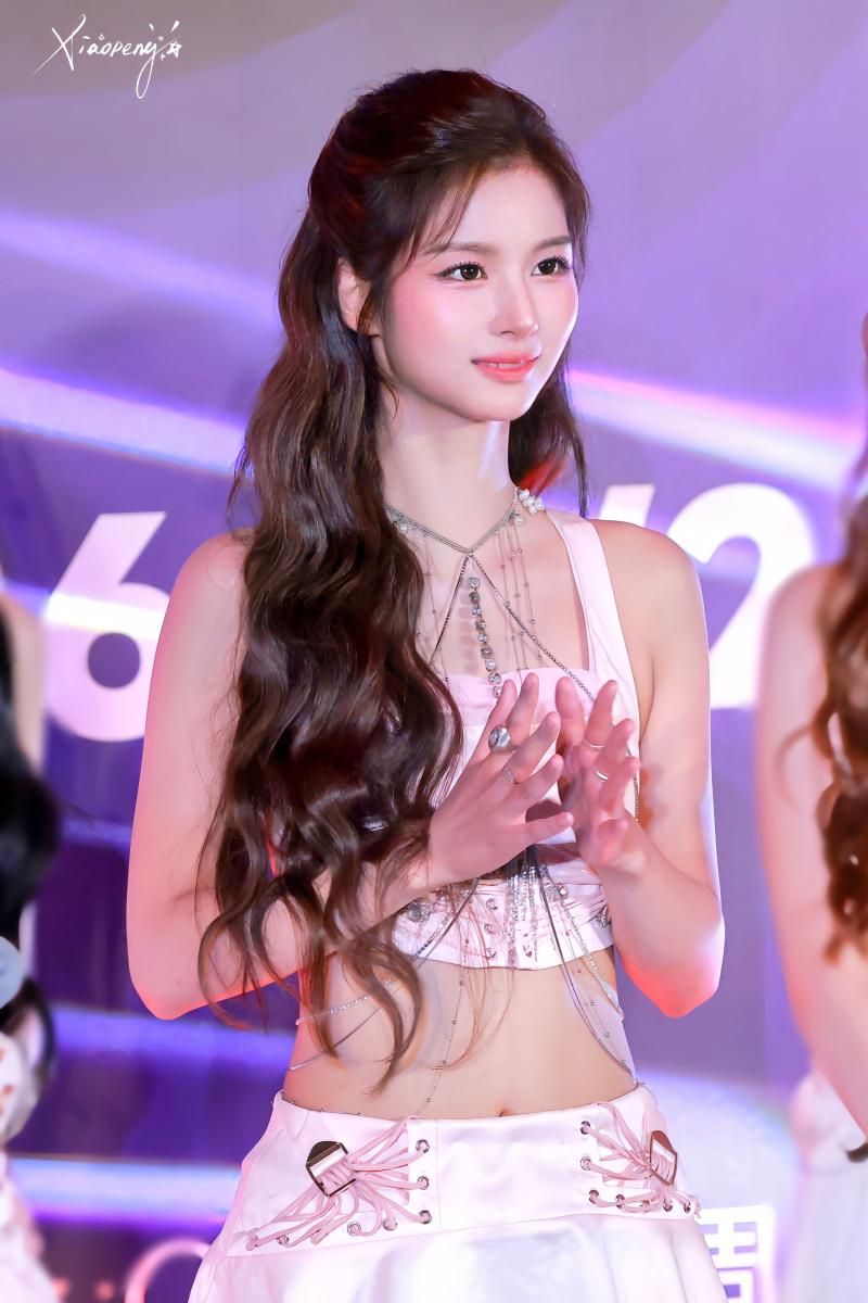 엔믹스 설윤 TIMA