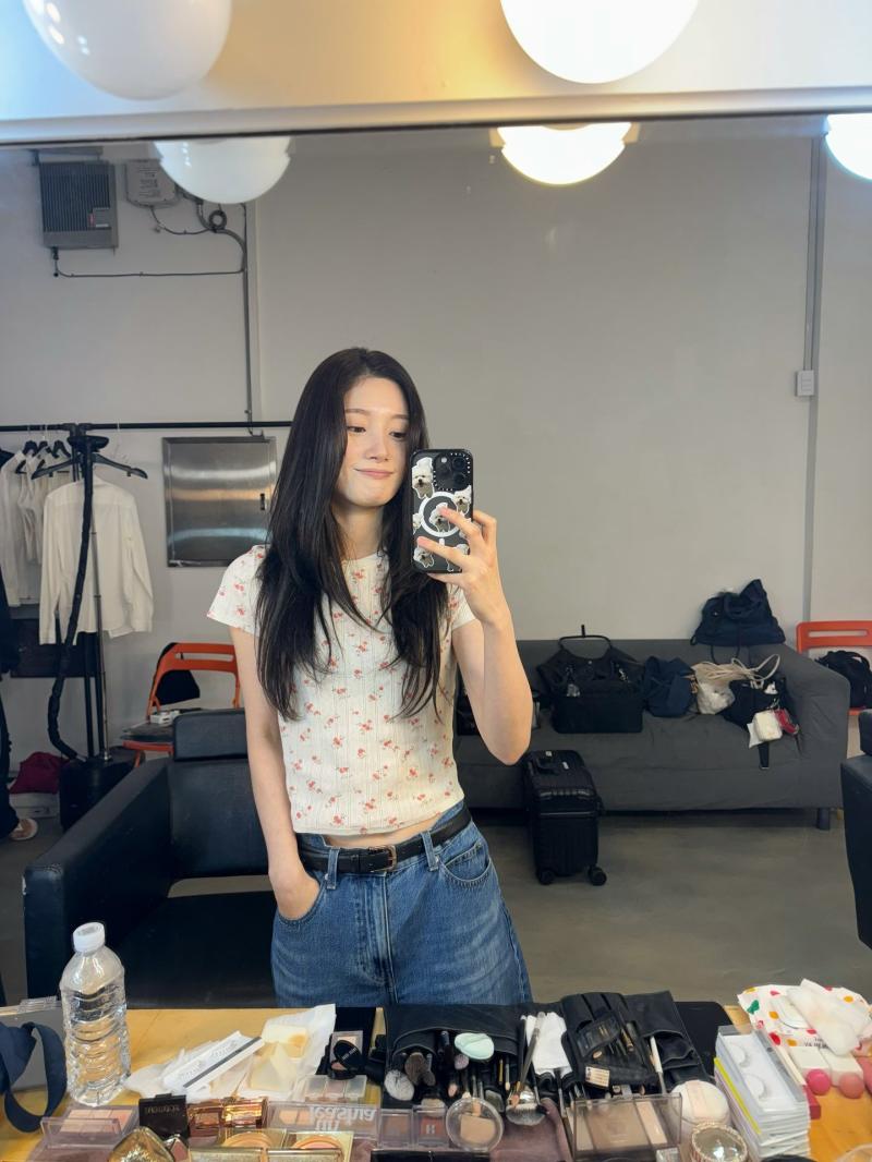 정채연