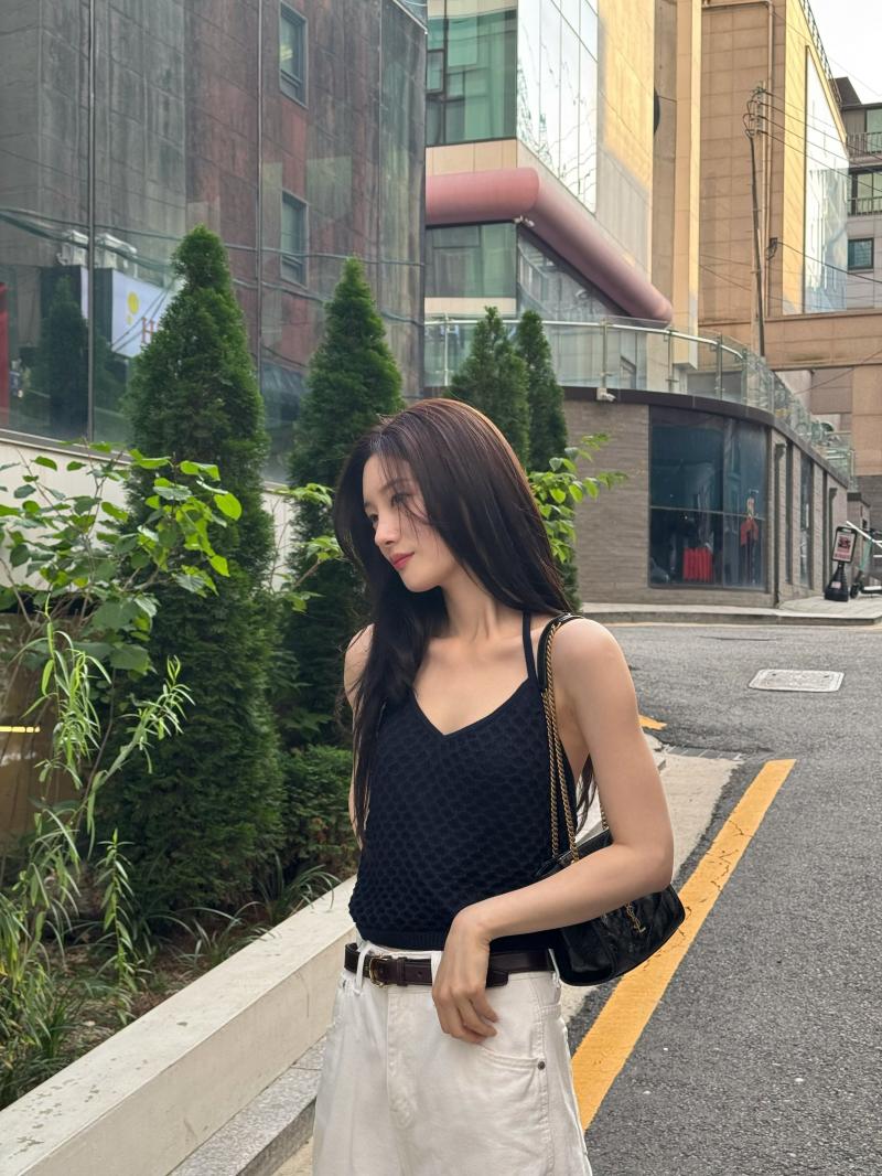 정채연