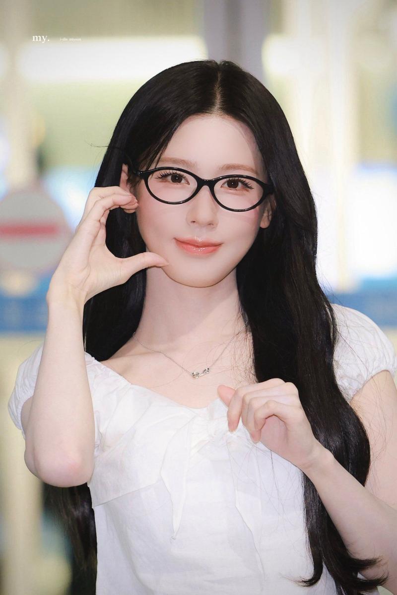 260825 상하이로 출국하는 아이들 미연
