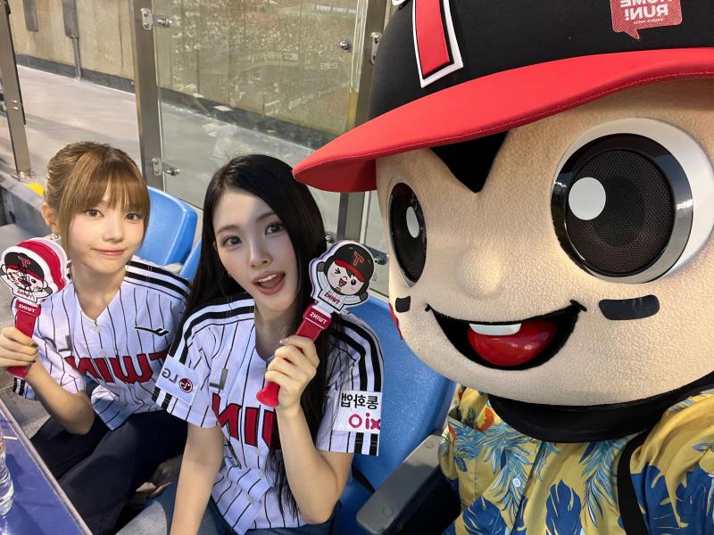 QWER 시연