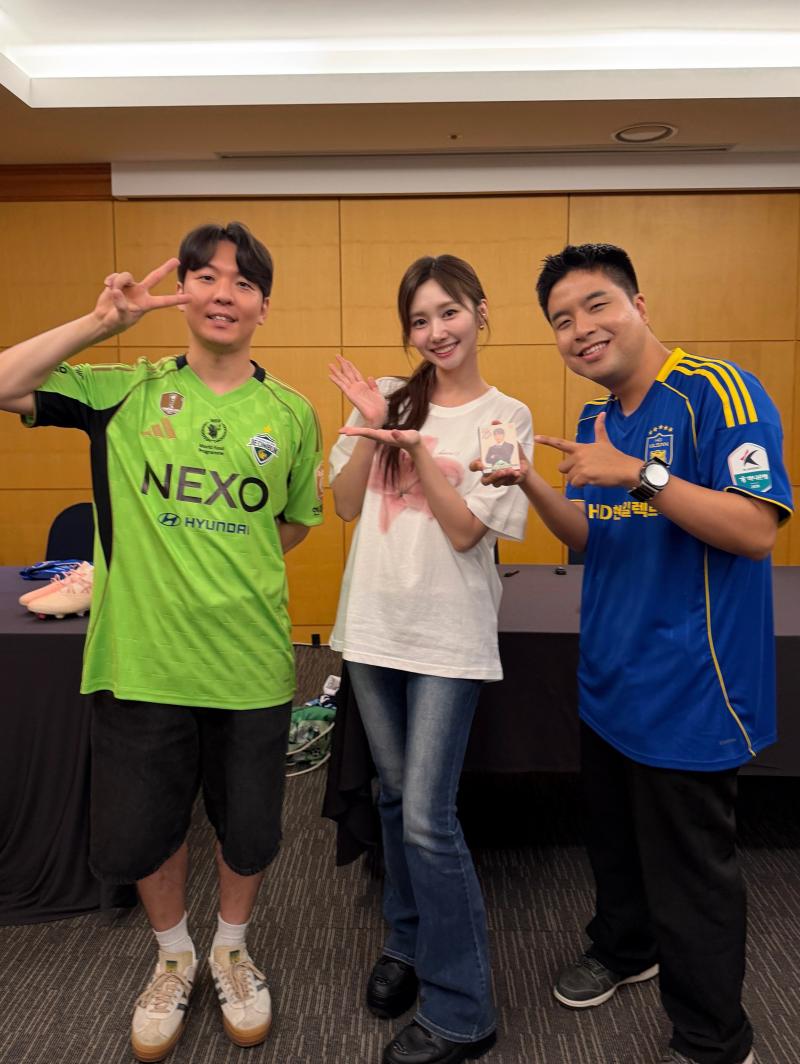 윤수빈 아나운서