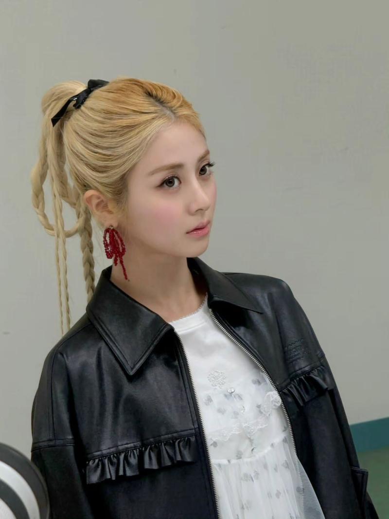 르세라핌 허윤진