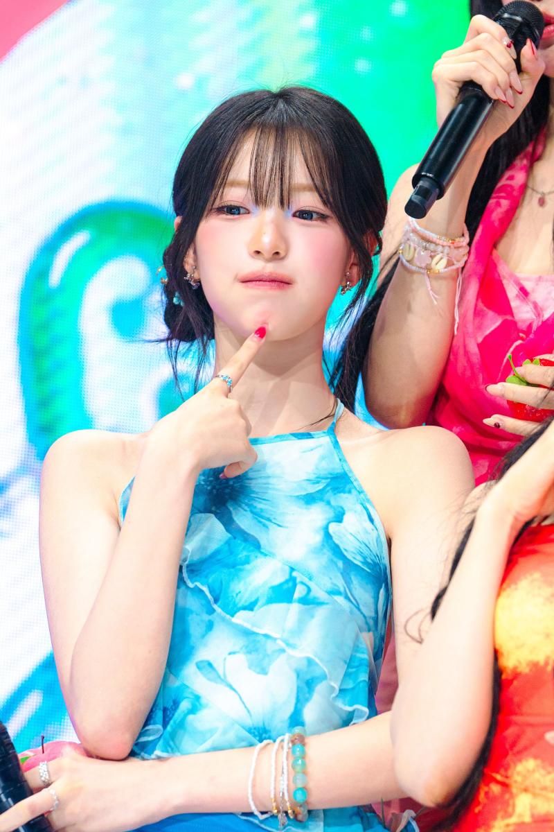 프로미스나인 백지헌