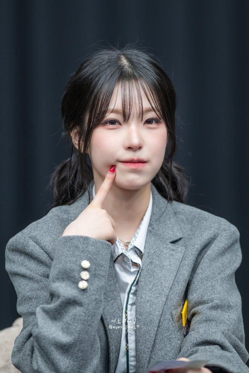 프로미스나인 백지헌