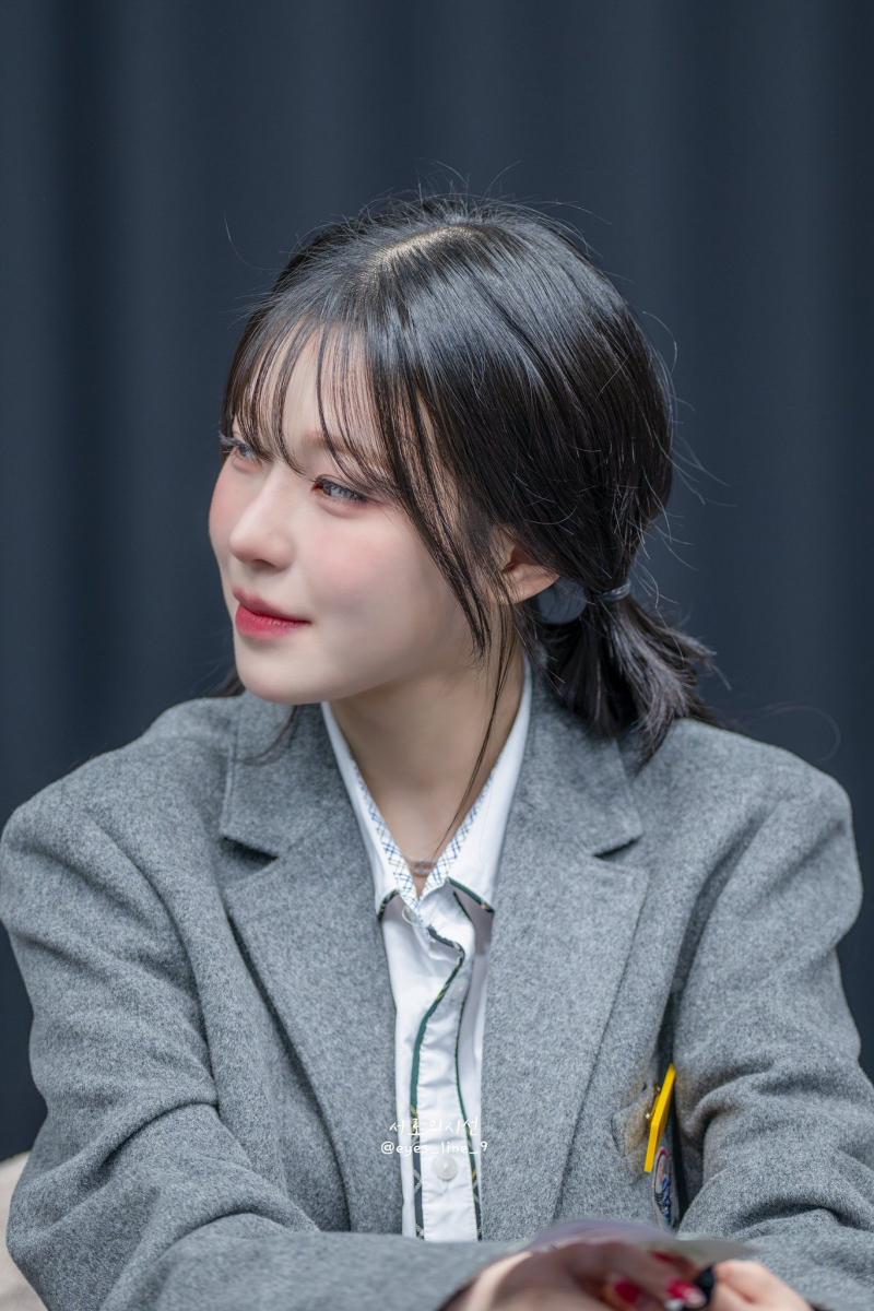프로미스나인 백지헌