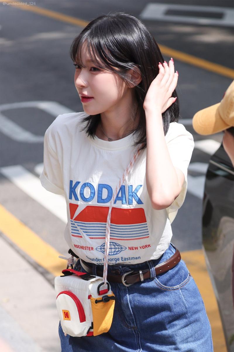 프로미스나인 백지헌